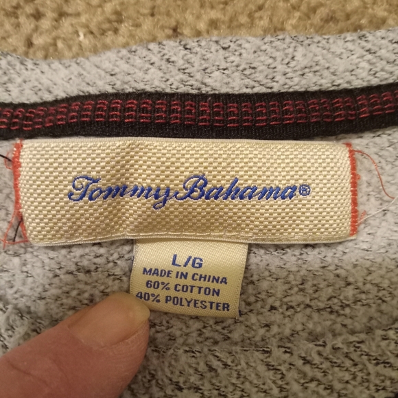 Tommy Bahama Grey Knit - Picture 2 of 2